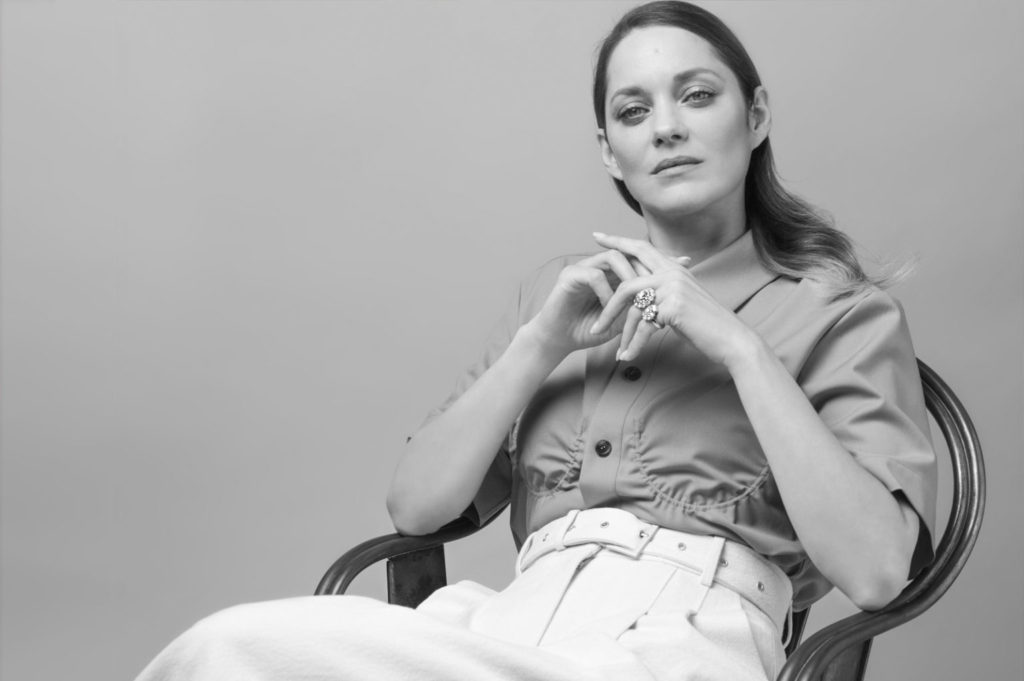 La maison recurrió a la actriz y ambientalista Marion Cotillard para protagonizar su campaña de alta joyería  sostenible
